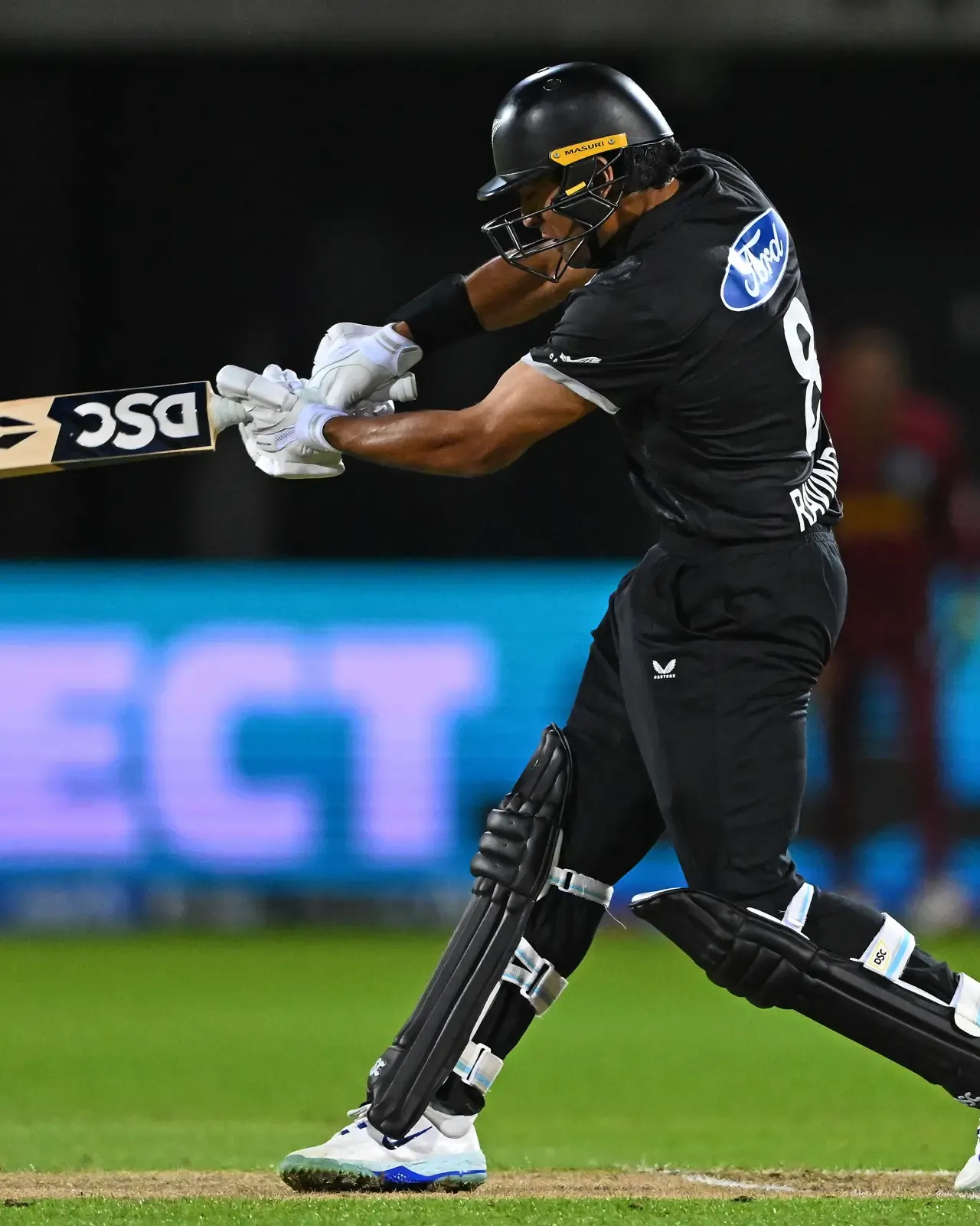 क्या कॉनवे और रवींद्र ने शतकीय साझेदारी बनाकर न्यूजीलैंड को जीत दिलाई?