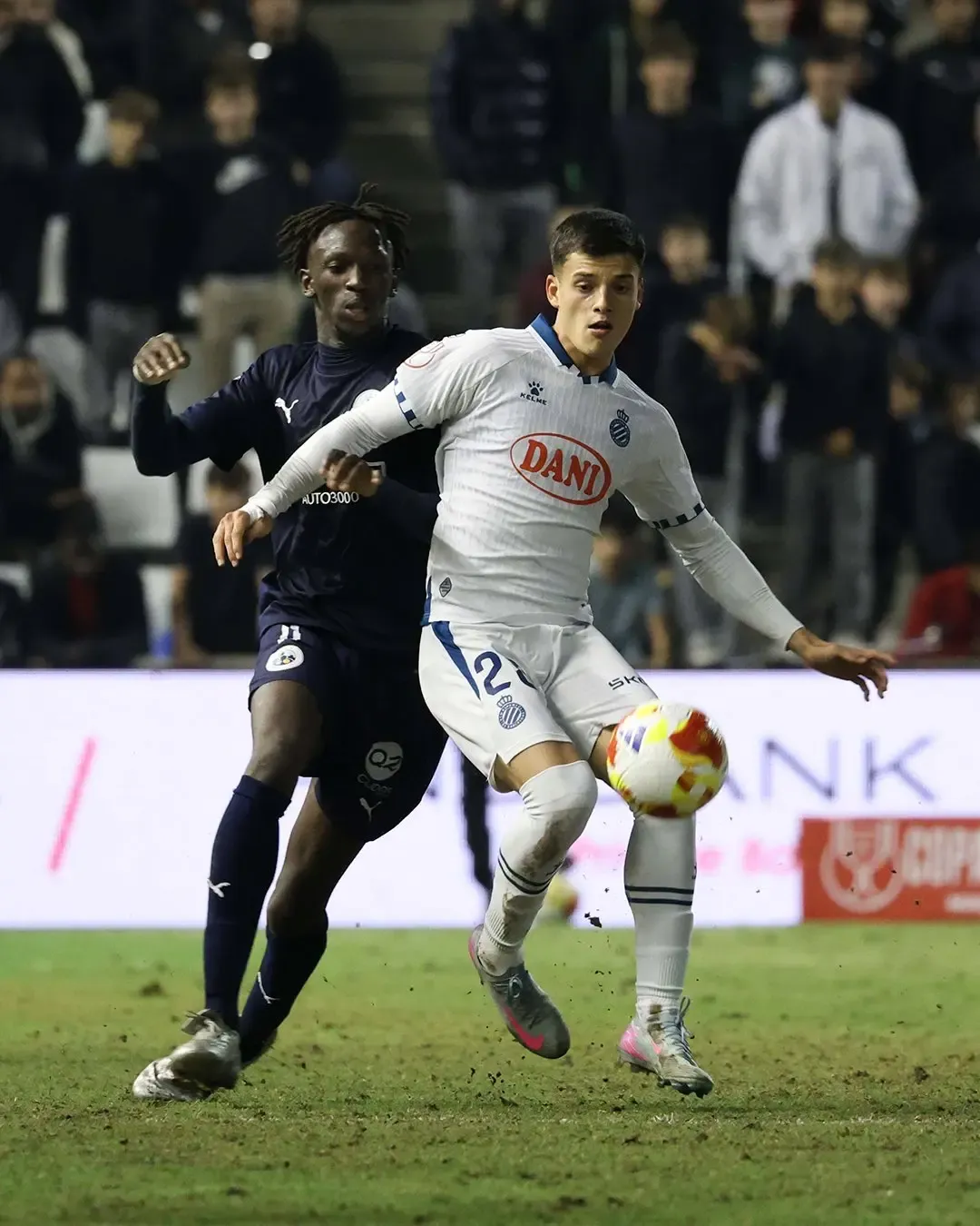 क्या एस्पेनयोल ने एटलेटिक लिडा को हराया और लेवांटे ने भी जीत दर्ज की?