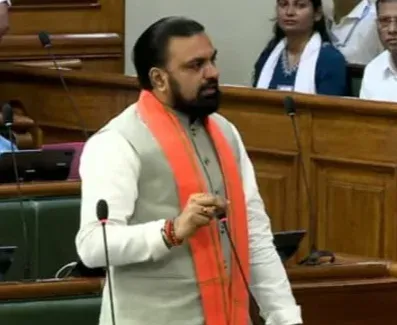 गंडक बाढ़ पर CM सम्राट चौधरी का दौरा: स्थिति सामान्य होने की राह पर, PM मोदी और अमित शाह की नजर