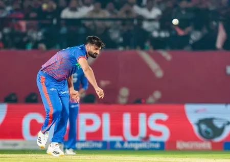 औकिब नबी सरे काउंटी से जुड़े, 2 सितंबर से यॉर्कशायर के खिलाफ करेंगे डेब्यू