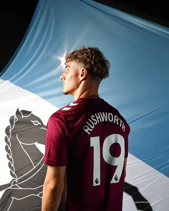 Carl Rushworth signs permanently for Coventry City from Brighton