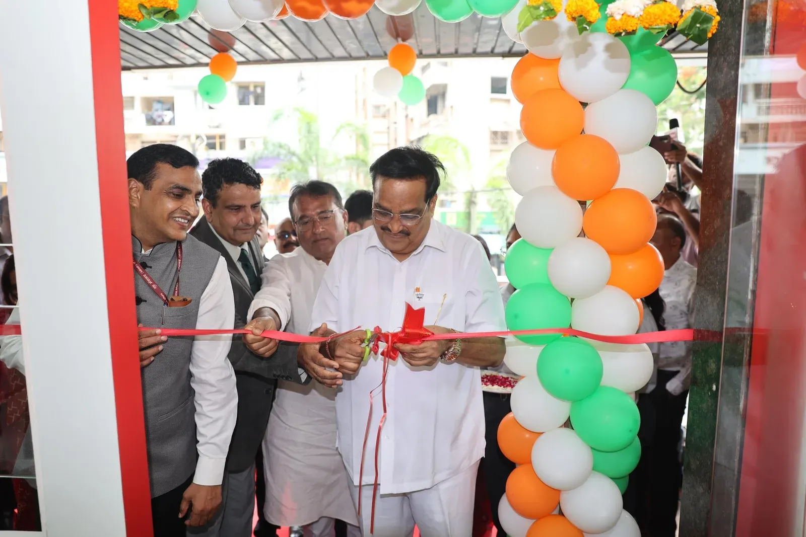 CR Paatil Inaugurates New Aadhaar Seva Kendra in Navsari