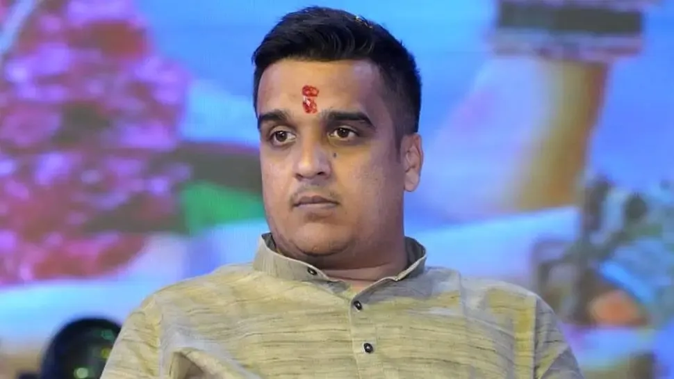 Is there a crackdown on drug cartels in Gujarat?