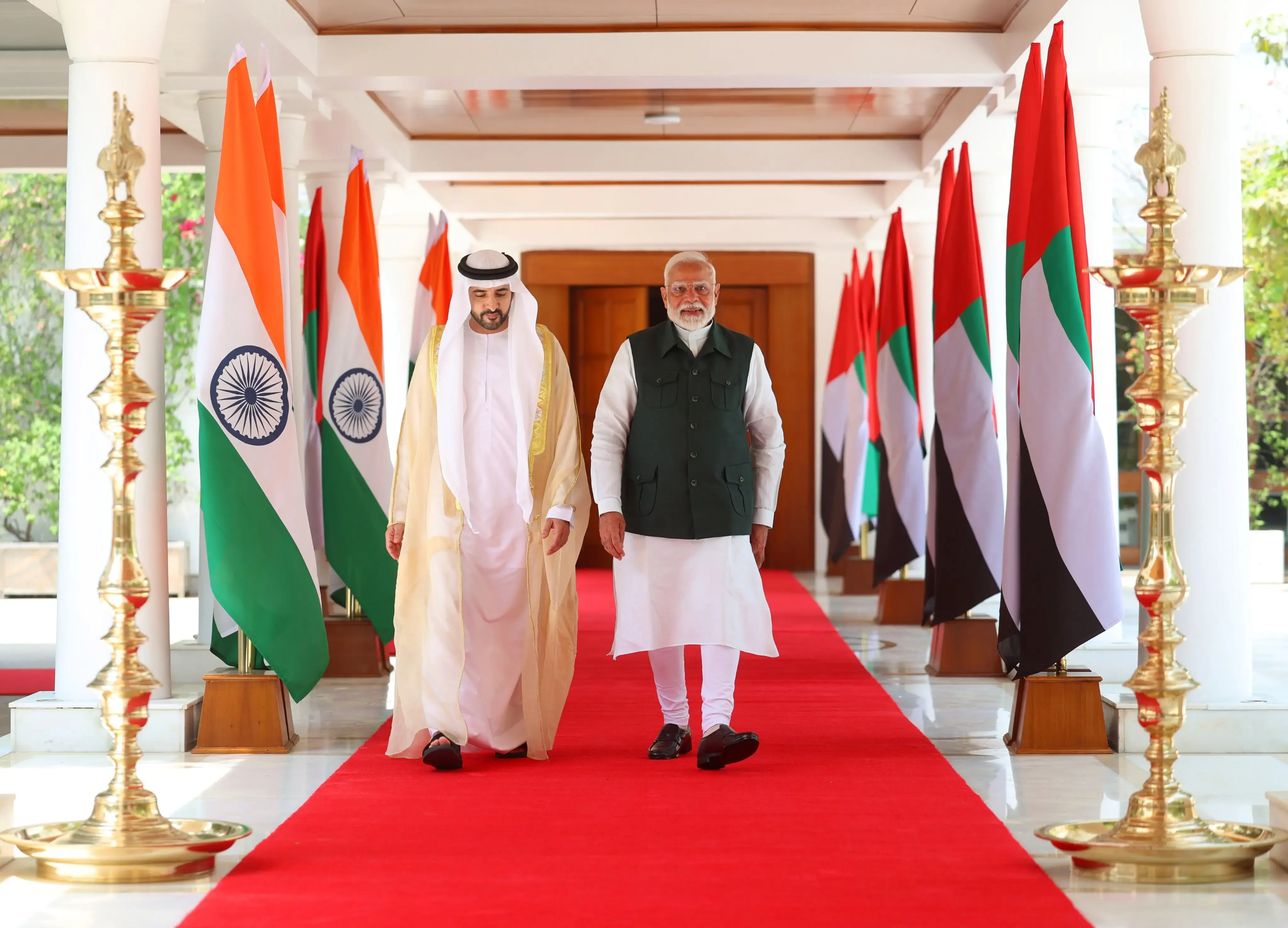 Crown Prince of Dubai Gifts PM Modi with Traditional Cloak Replica