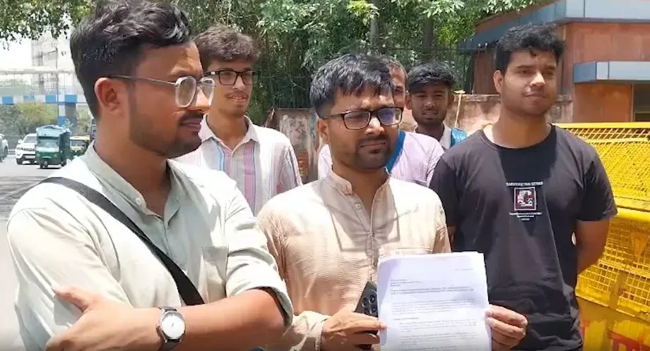 CUET PG शेड्यूल विवाद: AISA ने NTA कार्यालय पर दिया धरना, दिल्ली पुलिस ने रोका