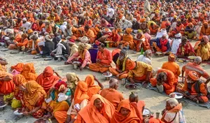 Cultural Festival at Maha Kumbh: Famous Artists Set to Perform from Feb 7 to 10