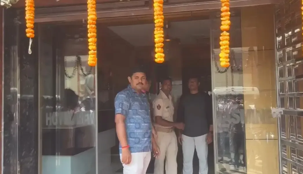 क्या कटक में संदिग्धों की टोली ने पुलिस को किया अलर्ट?