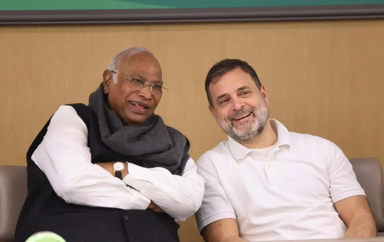 Is Kharge Leading a Protest Against the Discontinuation of MGNREGA?