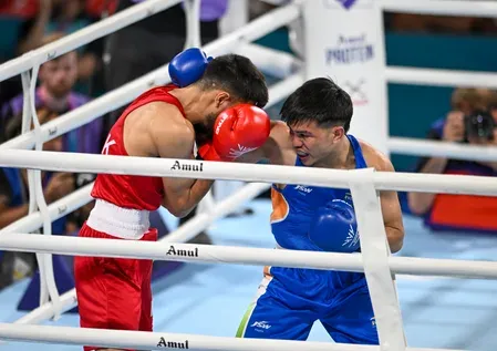 CWG 2026: Jadumani Singh storms into 55kg boxing quarters with 5-0 win