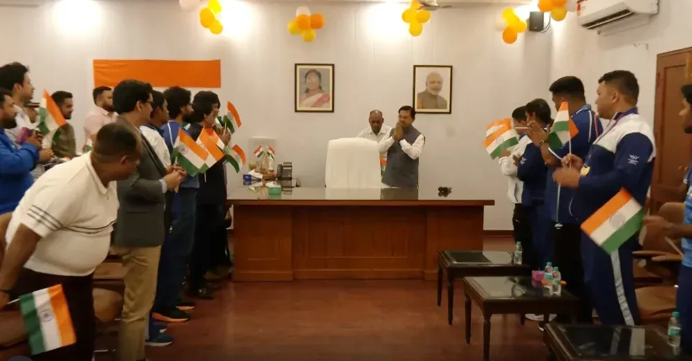 सीडब्ल्यूजी 2026: राज्यमंत्री बीएल वर्मा ने ग्लासगो के पदकवीर पैरा एथलीट्स को किया सम्मानित
