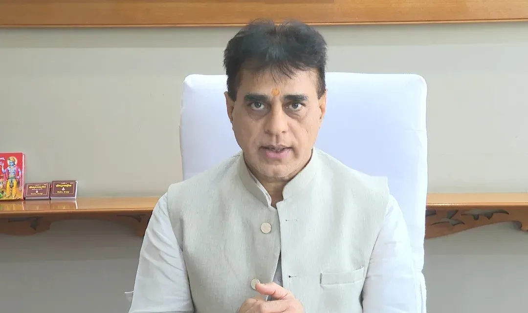 दक्षिण अफ्रीका में इबोला की पुष्टि: अहमदाबाद एयरपोर्ट पर 10 डॉक्टरों की टीम, गुजरात में 102 बेड तैयार