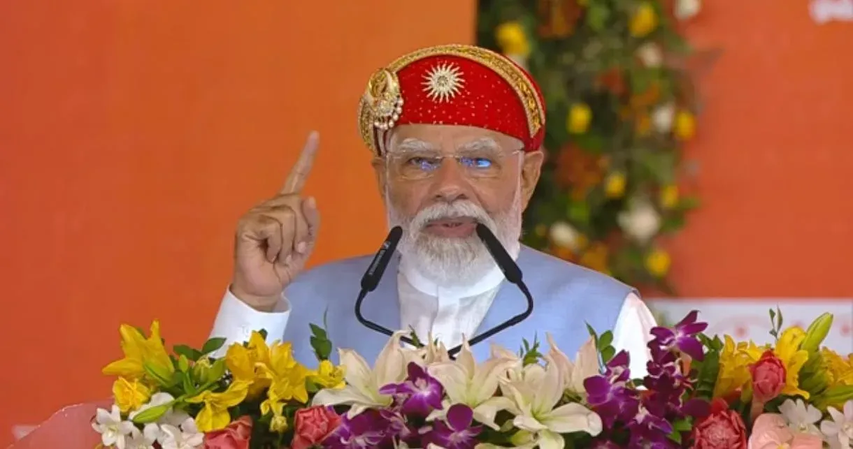 PM Modi calls Daman a 'living example of Mini India' at public rally