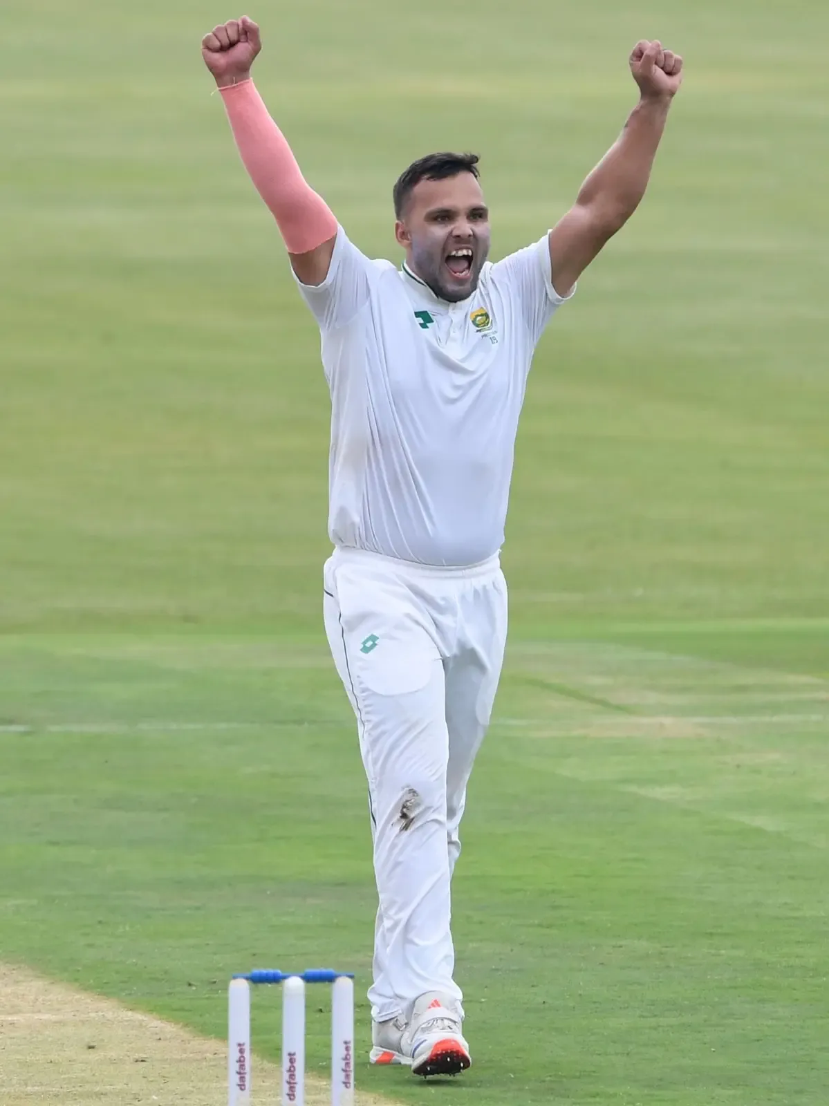 Dane Paterson Signs with Middlesex for Seven Championship Matches