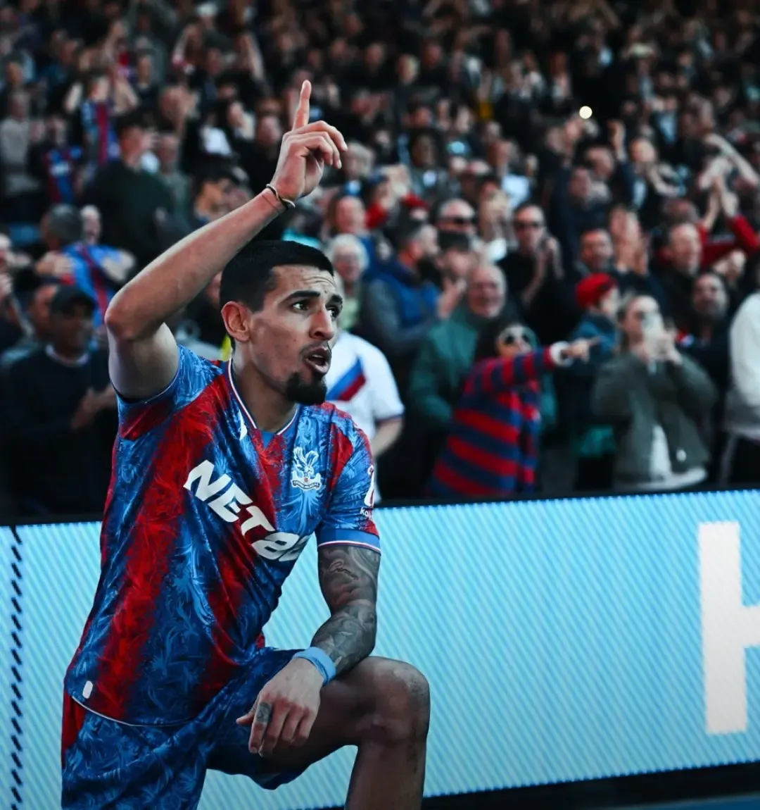 Daniel Munoz Secures Contract Extension with Crystal Palace Until 2028