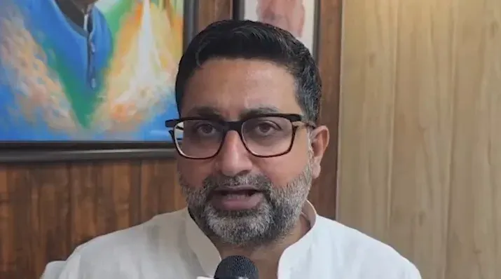 दानिश अंसारी का सपा पर प्रहार: 'अखिलेश का एजेंडा विकास नहीं, अपराध को बढ़ावा देना है'