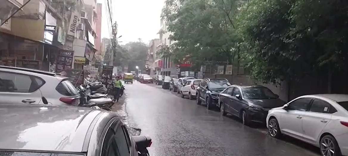 Did Dark Clouds and Rain Finally Cool Down Delhi-NCR?