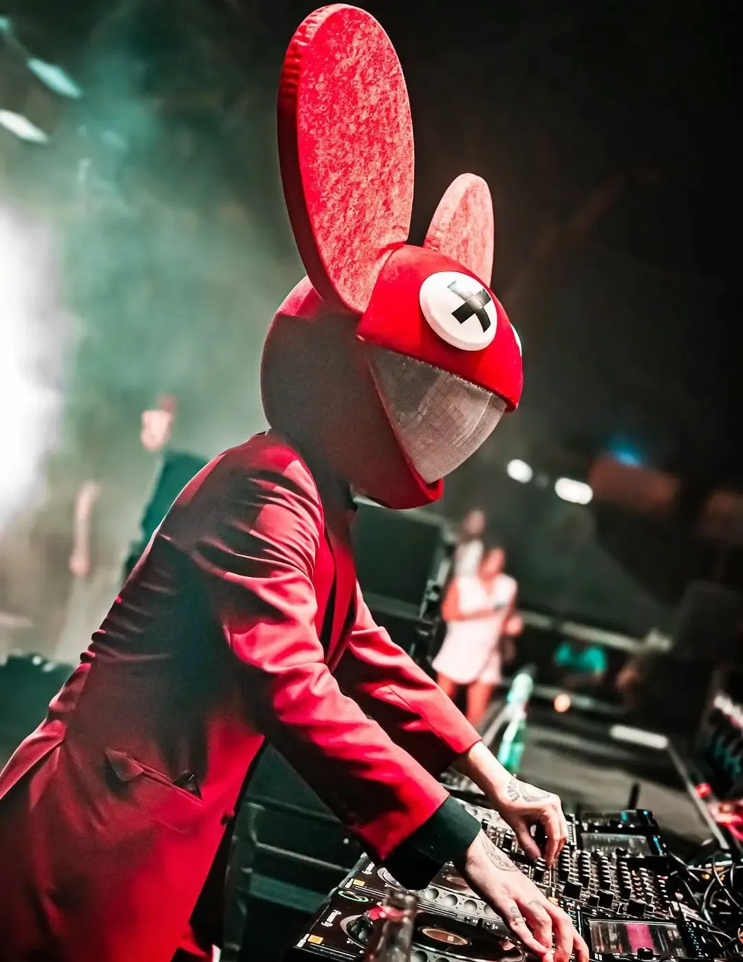 Deadmau5 Issues Apology Following Intoxicated Coachella Performance