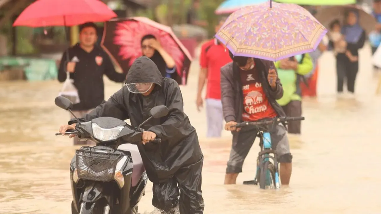 Thailand Floods: Casualty Count Reaches 25