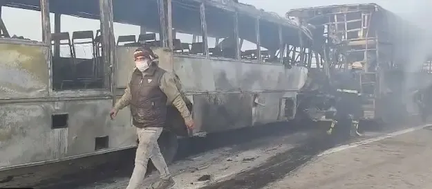 How Did the Death Toll in the Delhi-Agra Expressway Accident Reach 13?