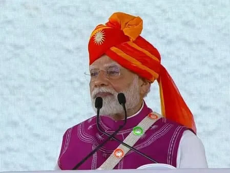 Did PM Modi Dedicate Himself to the Nation During the Launch of Rs 24,000 Crore Development Projects in Gujarat?