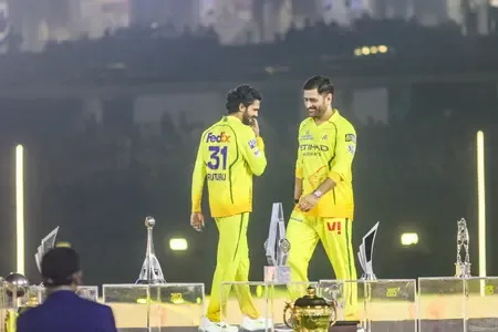 'Instinct and Adaptation': Hussey Praises Dhoni's Cricketing Genius