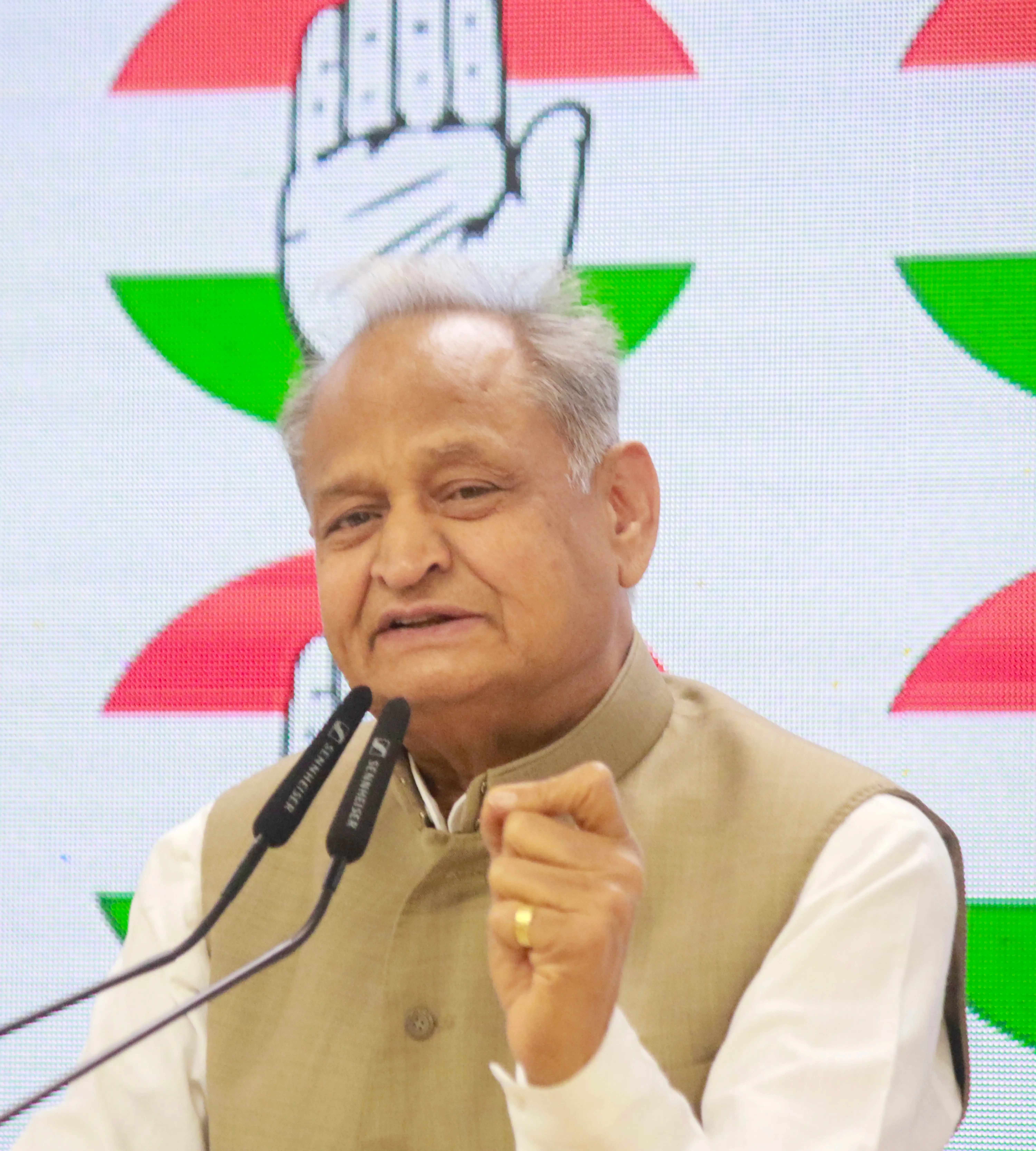 Is the Union Budget a Disappointment for Rajasthan? Asserts Ashok Gehlot