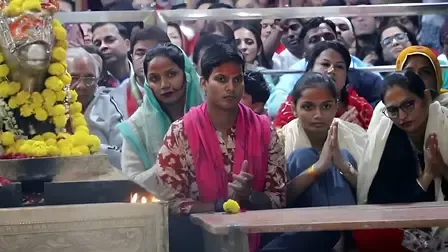 Did Deepti Sharma Seek Blessings at Ujjain's Mahakaleshwar Temple After World Cup Win?