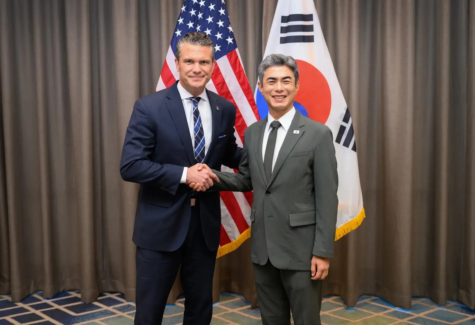South Korea, US defence chiefs meet in Philippines over OPCON transfer