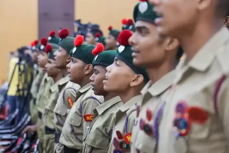 How is the Defence Estates Organisation Improving Efficiency and Welfare?