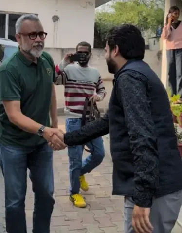 क्या देहरादून में अनुभव सिन्हा को मिला 'जाना-पहचाना'?