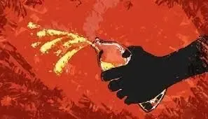What happened to the 20-year-old woman attacked with acid near Laxmi Bai College?