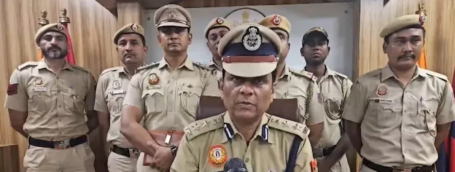 दिल्ली ATS ने मंडोली जेल से छूटे आदतन अपराधी को दबोचा, 5 चोरी की बाइक और मोबाइल बरामद