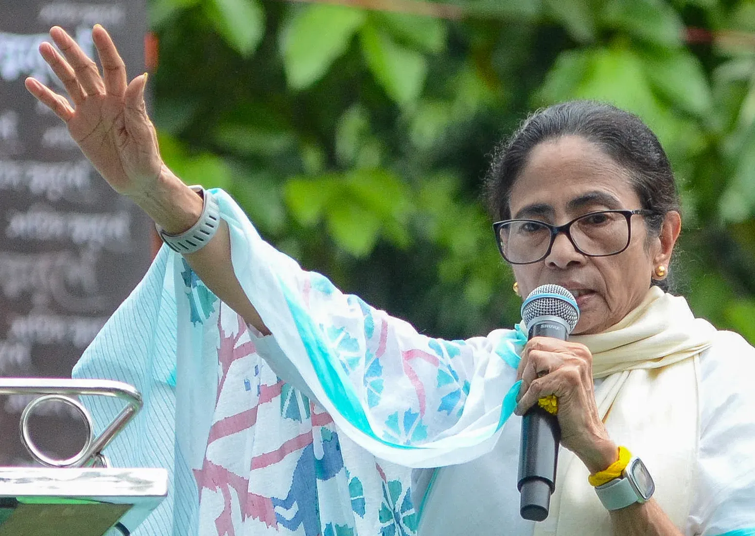 ममता बनर्जी का केंद्र और BJP पर हमला: दिल्ली छात्र प्रदर्शन और कोलकाता 'शहीद दिवस' पर तीखी प्रतिक्रिया