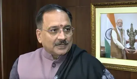 क्या दिल्ली भाजपा अध्यक्ष ने आतिशी के बयान वाला वीडियो साझा कर केजरीवाल को चुनौती दी?