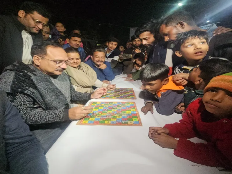 Delhi BJP Leaders Spend Night in 1,194 Slum Areas
