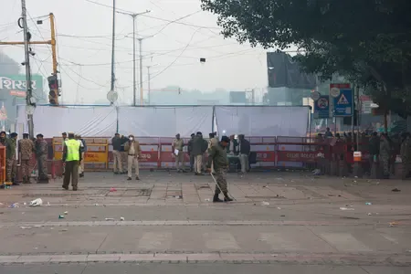 दिल्ली ब्लास्ट में क्षतिग्रस्त एक कार छत्तीसगढ़ में रजिस्टर्ड, खरीदारी करने गया परिवार सुरक्षित
