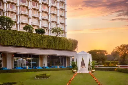Did a Bomb Threat at Taj Palace Hotel in Delhi Turn Out to be a Hoax?