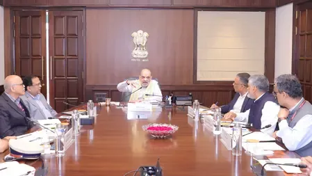 दिल्ली कार ब्लास्ट: केंद्रीय गृह मंत्री अमित शाह ने की समीक्षा बैठक, दिए कड़ी कार्रवाई के निर्देश