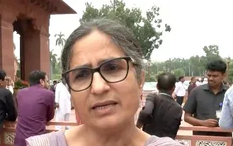 छात्र अधिकारों पर कांग्रेस का PM आवास के पास प्रदर्शन, खड़गे-राहुल ने संसद में चर्चा की मांग उठाई
