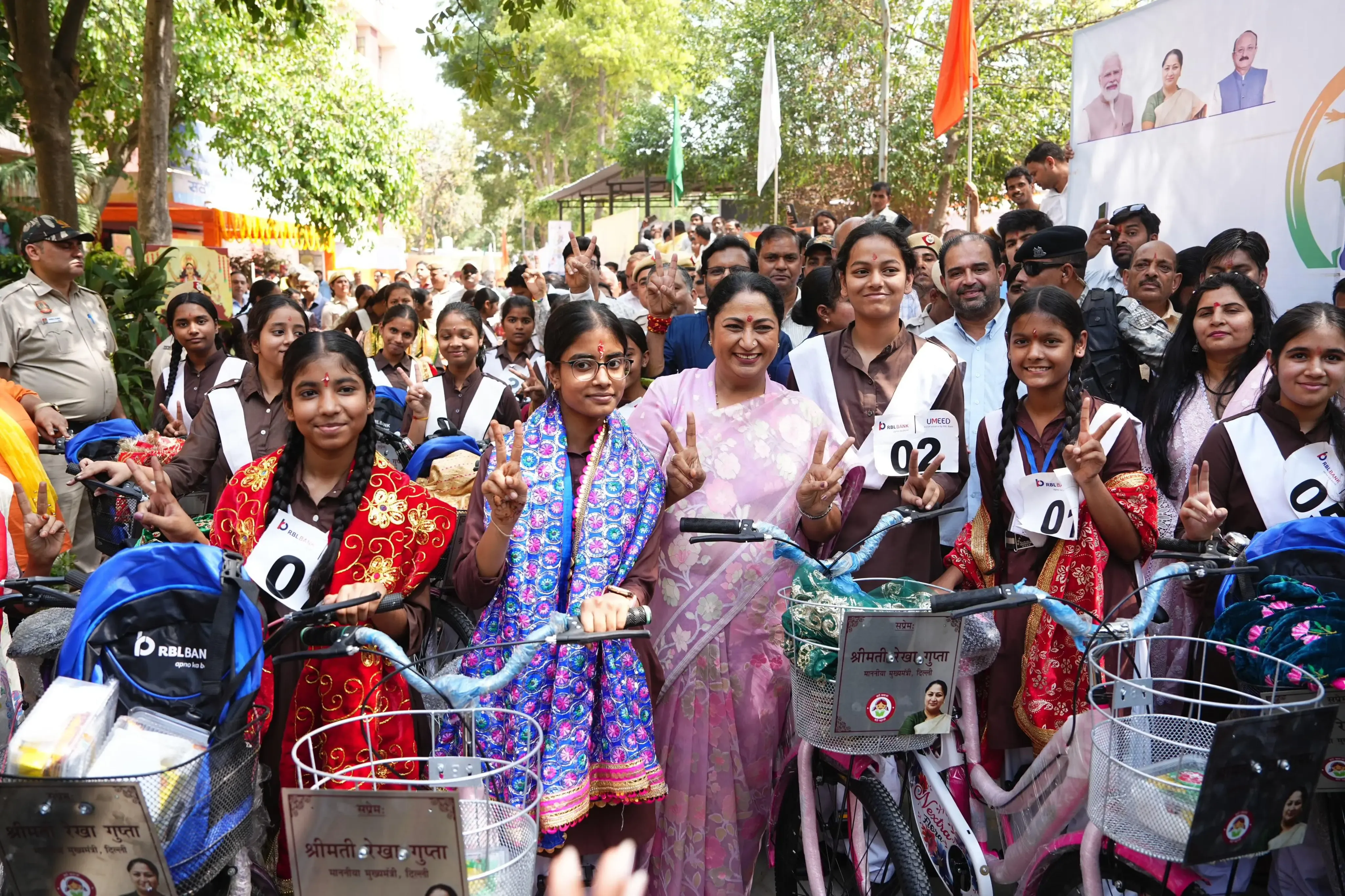 Delhi's CM Rekha Gupta Empowers 1,000 Girls with Bicycles Through 'Vidya Vahini'
