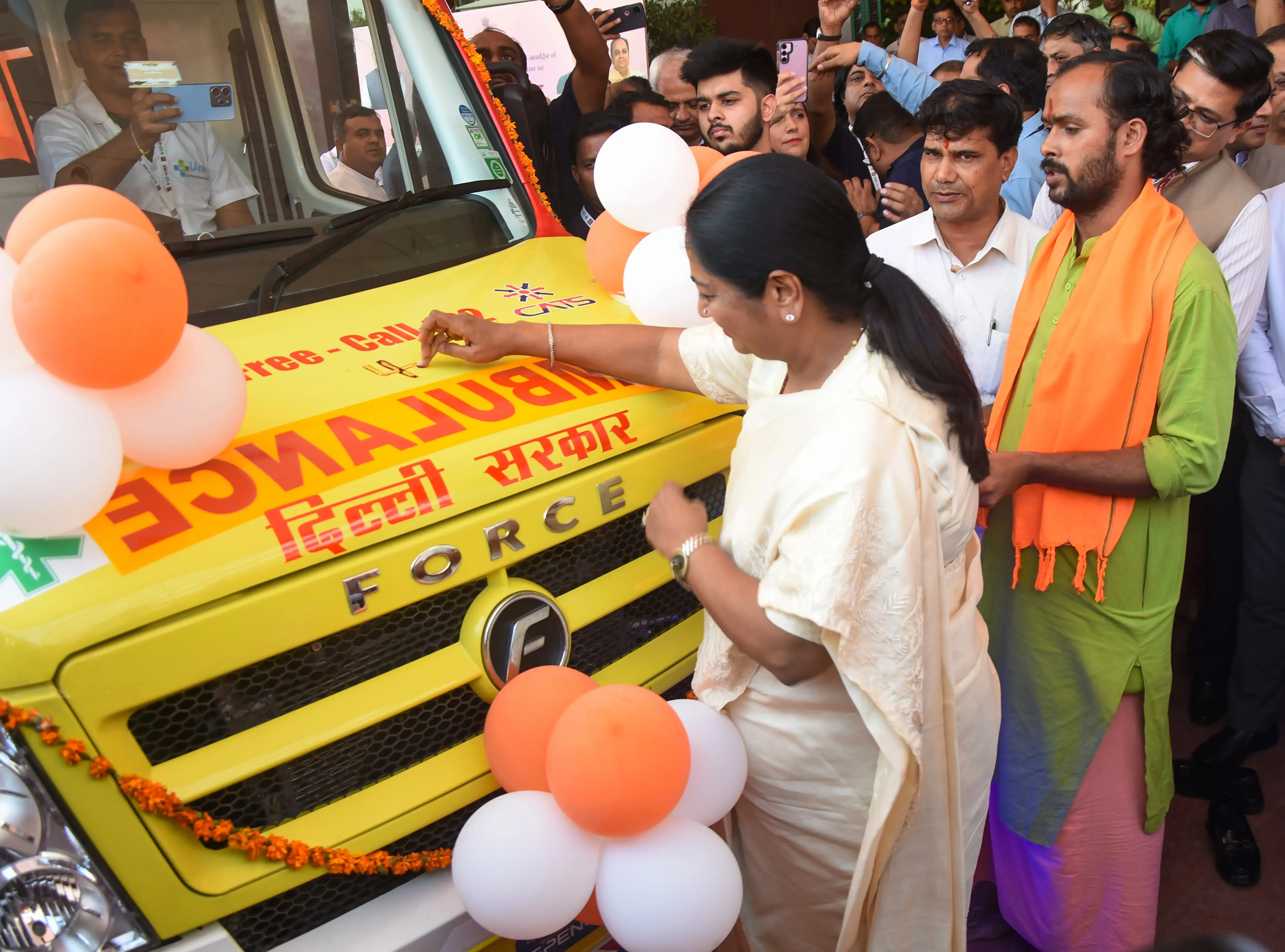 What New Initiatives Did Delhi CM Launch for Health?