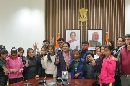 Did Delhi CM Rekha Gupta Honor Indian Blind Women’s T20 WC Champions?