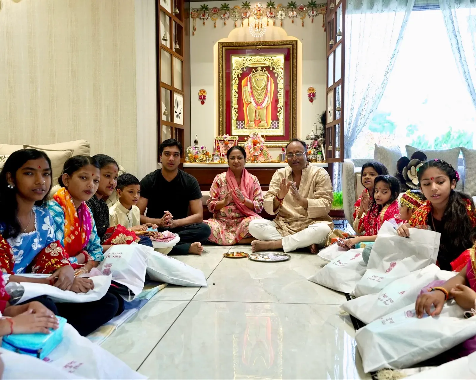 Delhi CM Rekha Gupta Performs Kanya Pujan on Mahanavami