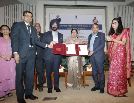 Has Delhi CM Signed an MoU for Guarantee-Free Loans to Small Entrepreneurs?