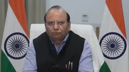 क्या दिल्ली कोचिंग सेंटर मामले में एलजी ने अग्निशमन विभाग के अधिकारियों के खिलाफ अनुशासनात्मक कार्रवाई को मंजूरी दी?