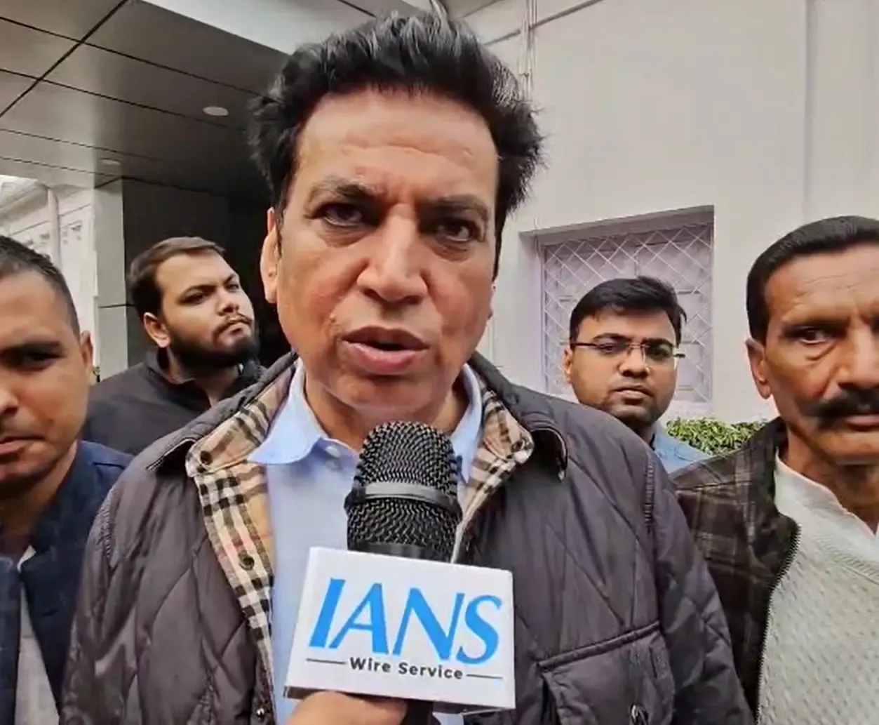 Delhi Congress Leader Suggests Upcoming Candidate List, Criticizes AAP Government for Misleading Residents