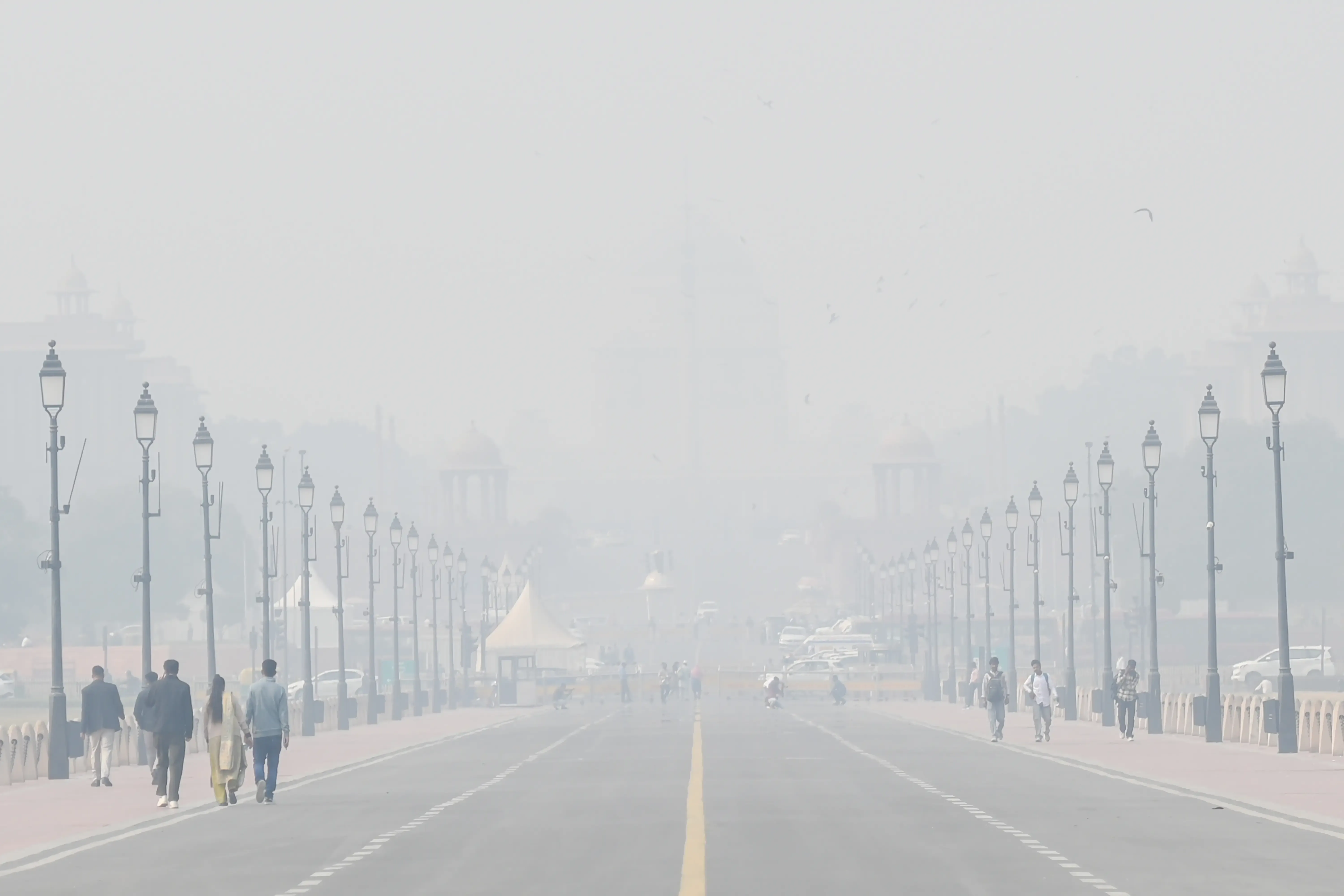 Is Delhi's Air Quality Still Very Poor with AQI at 377?
