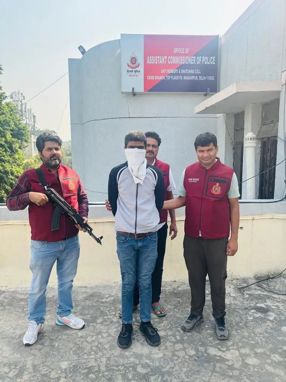 How Did the Delhi Crime Branch Dismantle an Inter-State Charas Network?