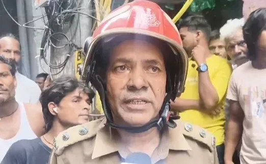 Delhi fire at Old Seelampur garment warehouse; no casualties reported