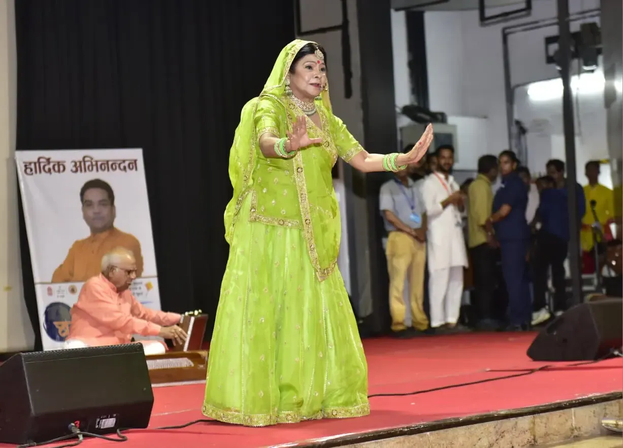 How is the Delhi government continuing to promote cultural initiatives?